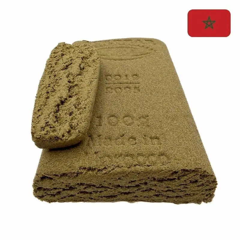 Résine CBD Blueberry x Cannatonic Goldbar420, texture souple, notes de myrtille et fond terreux - MARINA CBD